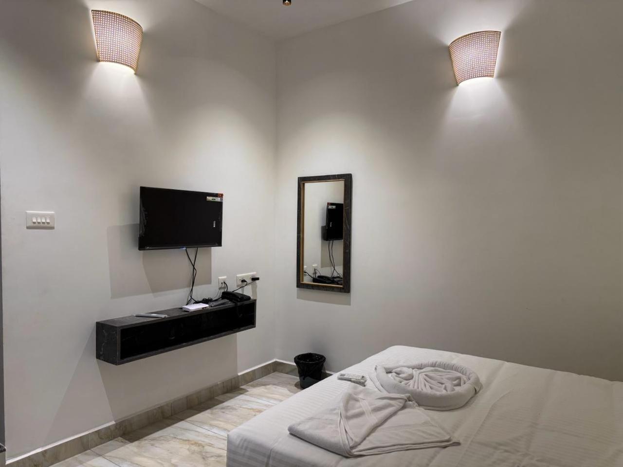 La Tamara Suite - Tie Hotels & Resorts Puduccseri Kültér fotó